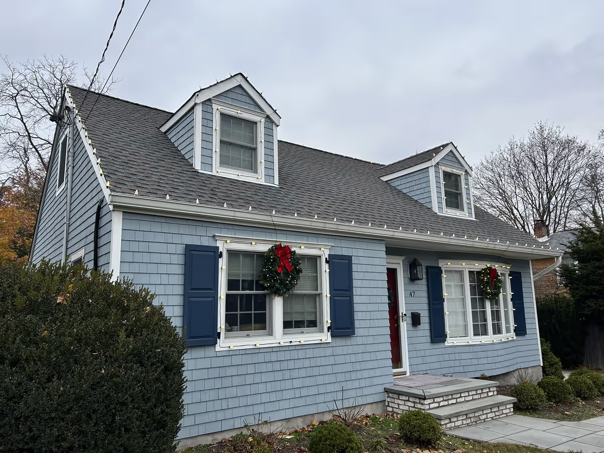 Christmas wreaths huntington NY cape